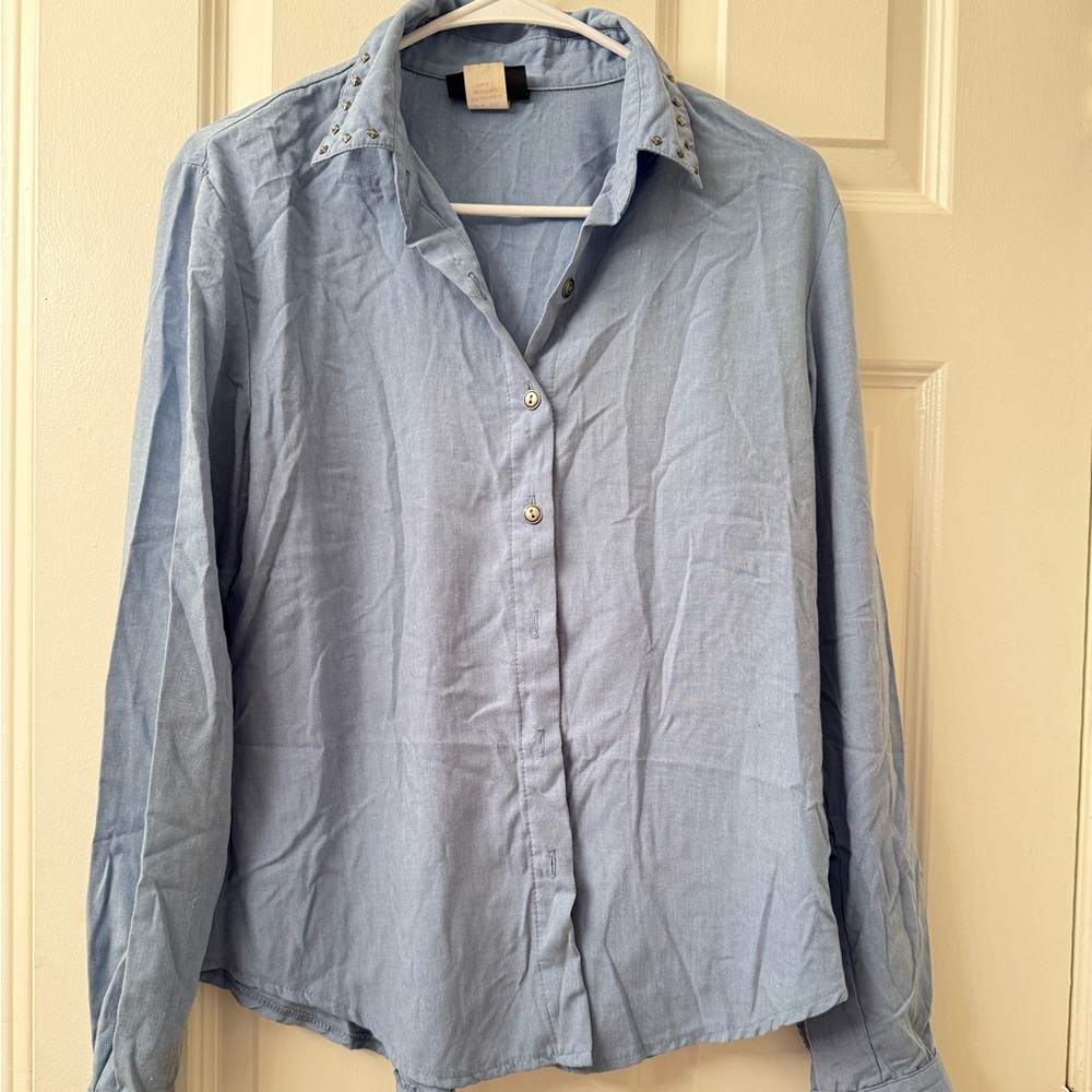 Casual Light Blue Button-Down Shirt for Men